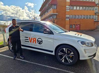 do you need a driver's license to drive a motorcycle